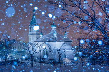 深々と降る、雪のハリストス正教会
