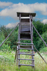 Kleiner Hochsitz