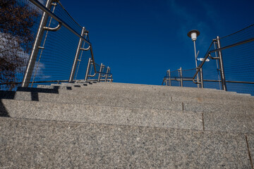 Aufwärtsführende Treppe