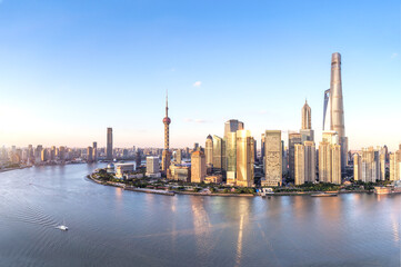Fototapeta na wymiar Shanghai skyline and cityscape. 