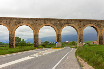 Fototapeta premium Acueducto de Noain near Pamplona city, Navarra, Spain