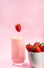 strawberry milk in a glass - obrazy, fototapety, plakaty