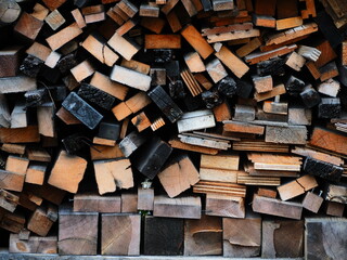 薪ストーブ用の薪　木片