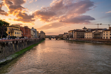 Fototapeta na wymiar Ponte Vecchio in Florence Italy