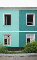 casas, ventanas, barrio, puertas blancas, colores