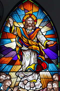 Faith and religion. Catholic  church.