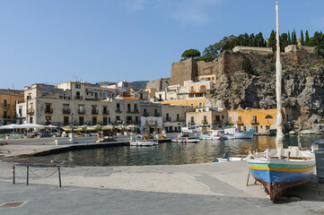 The town of Lipari with the Marina Corta / The town of Lipari with the Marina Corta, one of the Aeolian Islands, Italy. - 585377814