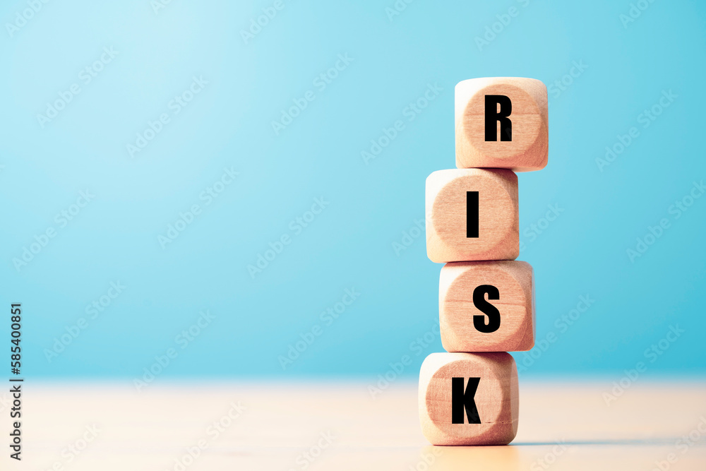 Aufkleber risk wording print screen on wooden block cube for financial banking risk analysis and management ,l
