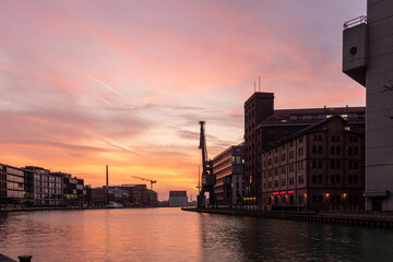 Sonnenaufgang am Hafen in Münster