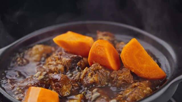 Beef Brisket with Carrots