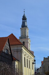 Miasto Oleśnica, rynek, Polska - 585454040