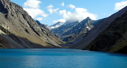 Laguna del Inca, Portillo, Aconcagua Area, Chile © Eduardo