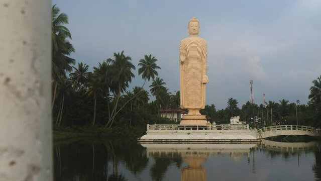 Tsunami Honganji Vihara, Hikkaduwa, Sri Lanka.