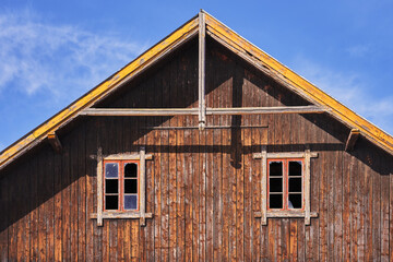 detail of a barn to the blue sky