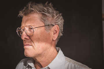 Der verstreute Professor