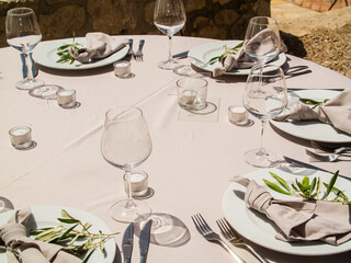 Luxury elegant wedding reception table arrangement and floral centerpiece - wedding banquet and event outdoor