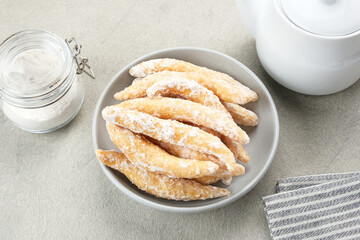 Widaran Manis, Indonesian traditional snack made from flour, egg, and sugar
