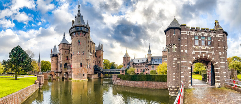 Castle De Haar or Kasteel de haar in Utrecht, Netherlands