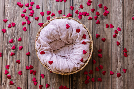digital photography background heart  and nest, for newborn and baby.