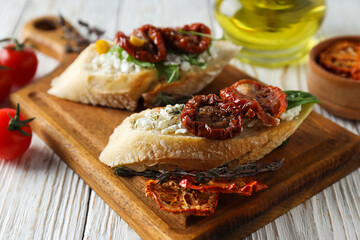 Sandwich with sun-dried tomato - tasty snack concept