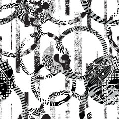 Seamless pattern decorated with precious stones, gold chains and pearls.	