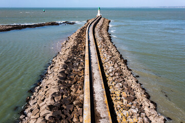 Obraz premium .Seascape, Le croisic lighthouse in France.