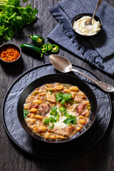 smoked ham hock chicken chili in a bowl