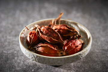 gardenia seeds, traditional herbal medicine