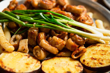 Stir-fried Beef Tripe with Vegetables