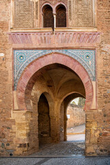Fototapeta na wymiar Puerta del Vino en la Alhambra de Granada, España