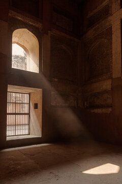 Ray of sun coming through window in Agra fort. Agra, Uttar Pradesh, India