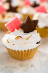 S'mores cupcakes