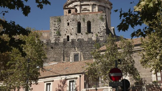 Chiesa della Badia di Sant�Agata from Porta Uzeda, Catania, Sicily, Italy, Mediterranean, Europe