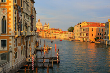 Sonnenuntergang am Canale Grande in Venedig