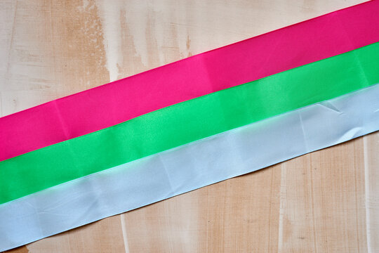 Colors used in the polisexual pride flag