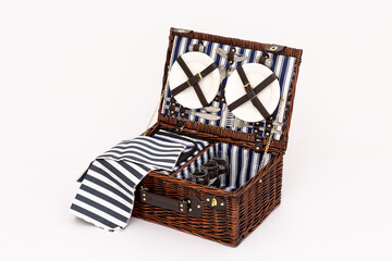 open wicker picnic suitcase on white backgroundThe wicker picnic suitcase on white background
garden, background, food, picnic, nature, green, wood, grass, summer, color, lunch, basket, full, crop, sw