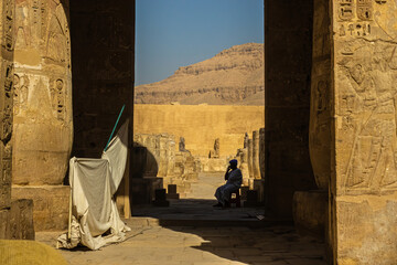 Egipto es un pa&iacute;s fascinante lleno de historia, cultura y belleza natural. Desde las Grandes Pir&aacute;mides de Guiza y la Esfinge hasta el Valle de los Reyes y el Templo de Karnak, 