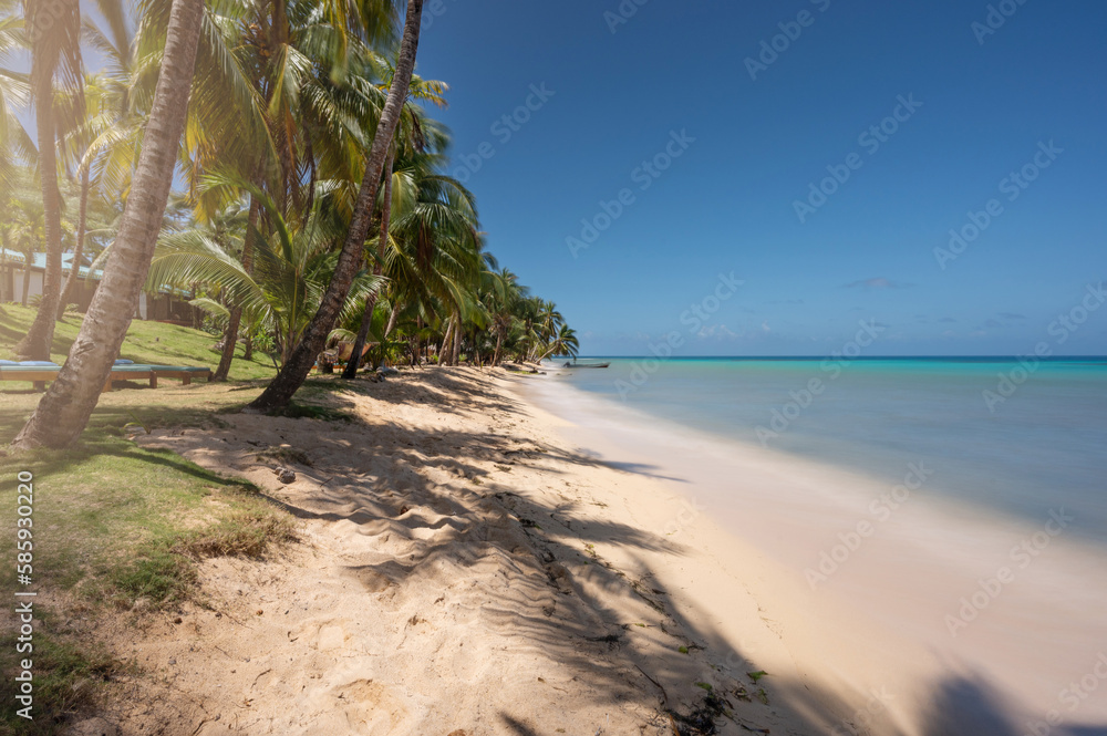 Wall mural Tropical beach landscape