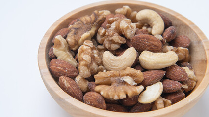 3種類のミックスナッツ｜クルミ・アーモンド・カシューナッツ