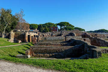 Matinée calme à Ostia Antica