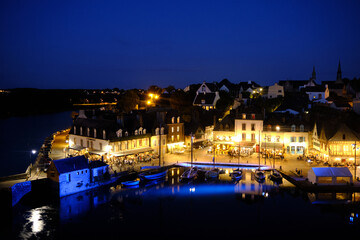 city at night, auray bretagne france. Port de saint-goustan