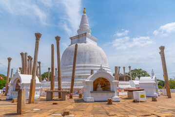 Lankarama Stupa in Anuradhapura, Sri Lanka - obrazy, fototapety, plakaty