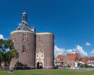 Wehrturm Dromedaris als Teil der ehemaligen Stadtmauer in Enkhuizen. Provinz Nordholland in den...