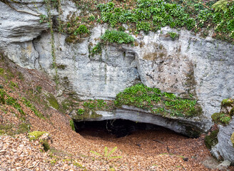 Cave of the Paules