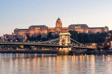 Fototapeta na wymiar Chain bridge, Danube and Royal Palace in Budapest, Hungary. Evening photo shoot.
