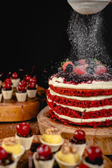 cheesecake with berries