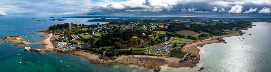 Obraz premium Point Of L'Arcouest Near Brehat Island, Ile de Brehat, In The English Channel At The Coast of Brittany In France