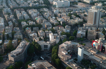 Tel Aviv: crossroad of Carlebach and HaHashmonaim street, top view