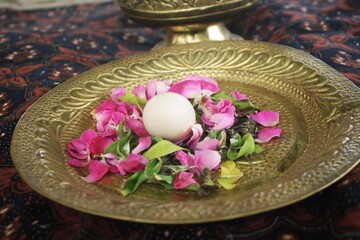 easter eggs and flowers