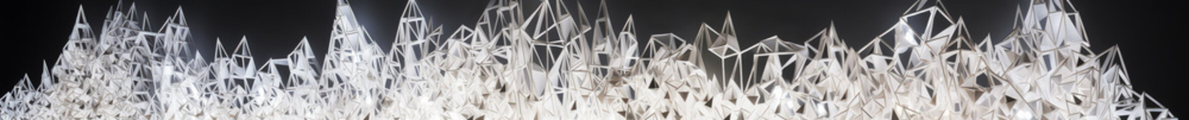 Naklejka premium The framework. Generative Ai created white paper art triangle structure. crystal like chain structure of triangles, lit from below. Extra wide format for header image. Generative AI 